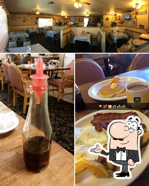 Joanna's Cafe in Riverside Restaurant menu and reviews