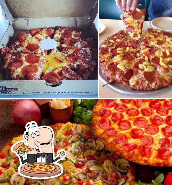 Round Table Pizza Montgomery Village Santa Rosa California