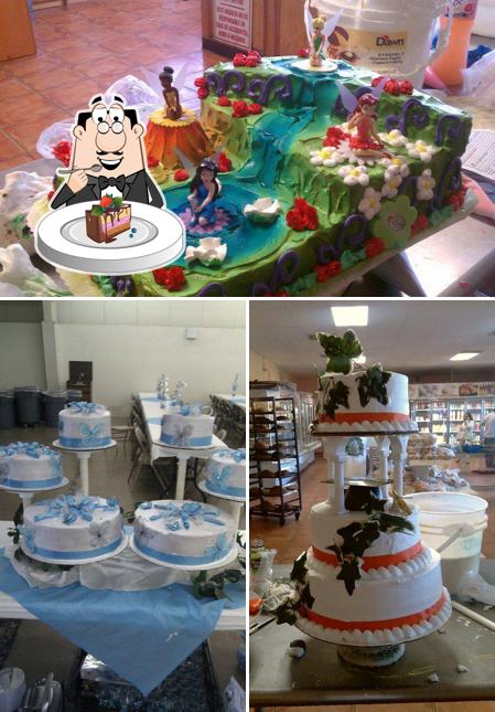 La Reynera Bakery, 922 W Monte Cristo Rd in Edinburg Restaurant reviews