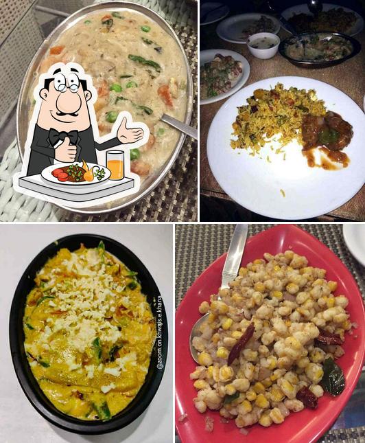 Top 10 restaurants with chilli chicken in Bhubaneswar, september 2024