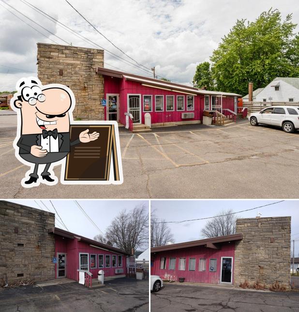 Porky's Drive In in Mansfield Restaurant menu and reviews