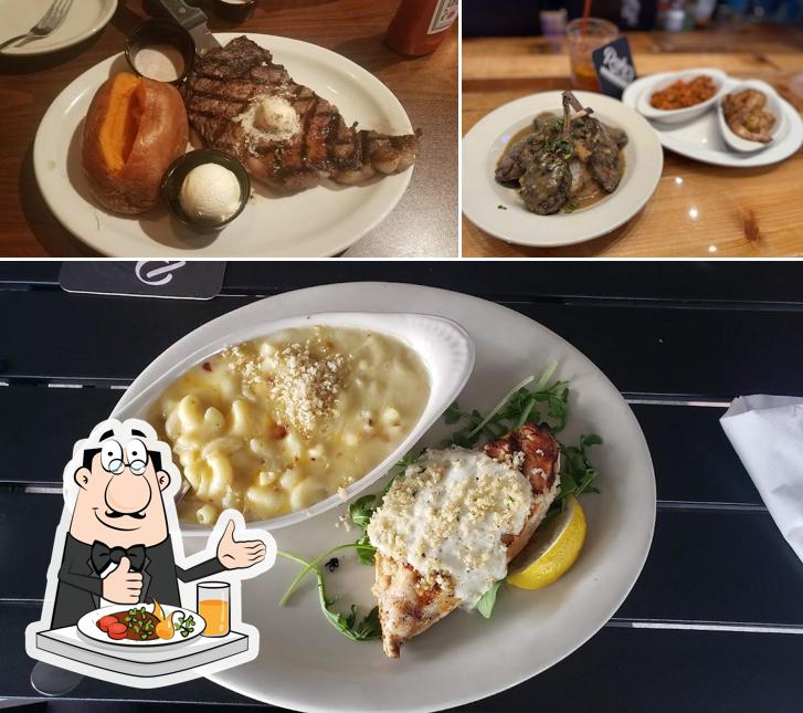Rake's Place in Zanesville Restaurant menu and reviews