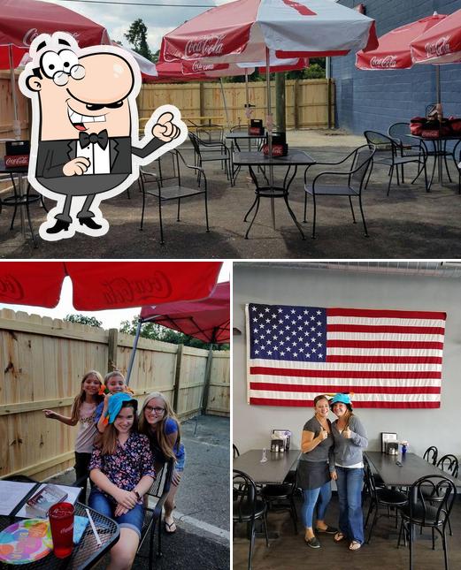 Cheap Shots On Main in Raeford Restaurant menu and reviews