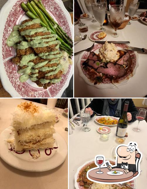 Red Rocker Inn in Black Mountain Restaurant menu and reviews