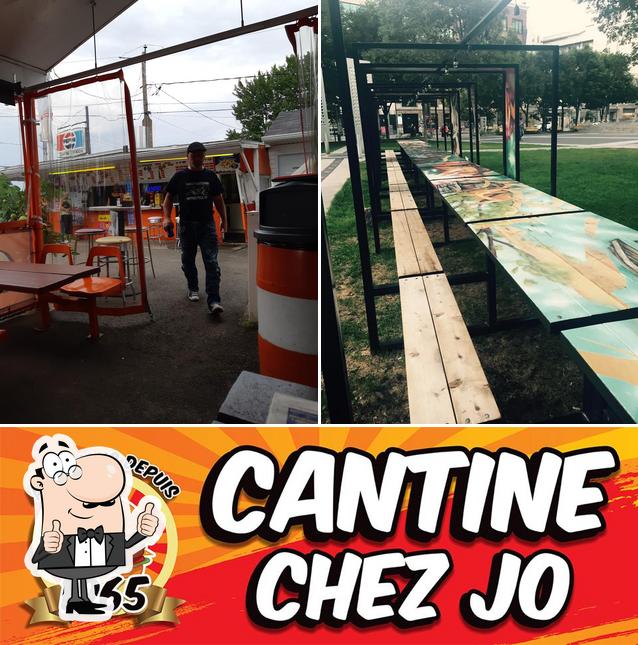 Cantine StRoch/Cantine Chez Jo in SaintRochdeRichelieu Restaurant