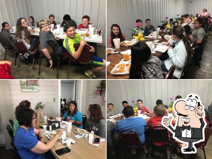 Ram Shack in Vardaman Restaurant menu and reviews