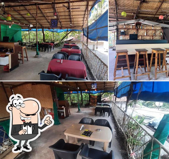 Smoke Fish Cafe, Morjim Restaurant reviews