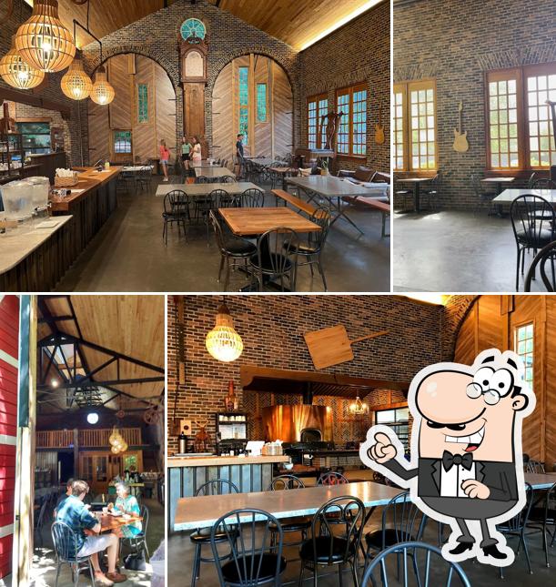 MozzaPi, 12102 La Grange Rd in Louisville Restaurant menu and reviews