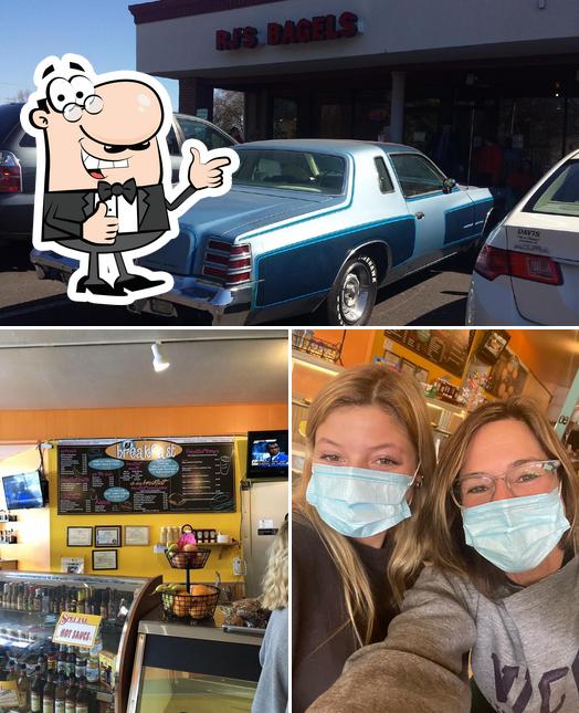 RJs Bagels in Yardley Restaurant menu and reviews