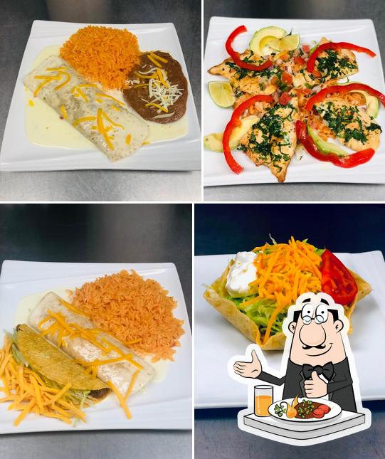 Roxy’s Tacos in Winfield Restaurant menu and reviews