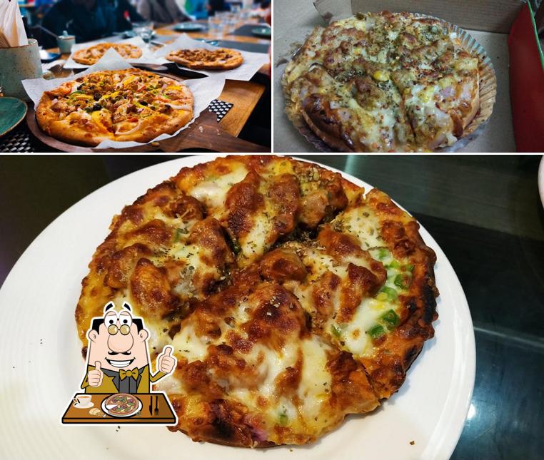 Pizza Den, Rourkela, Madhusudan Marg Restaurant menu and reviews