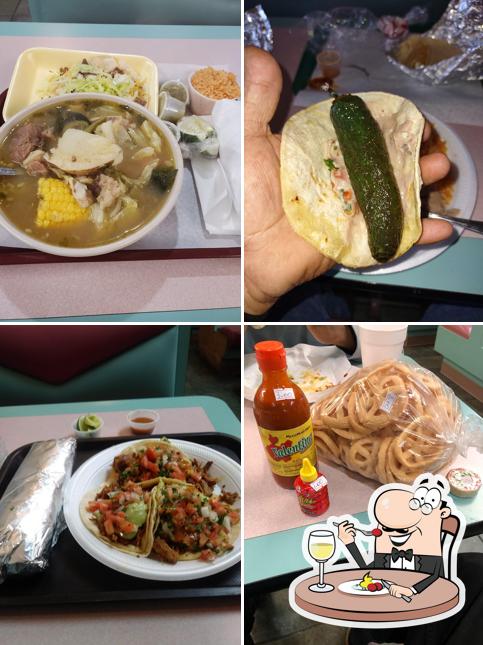 Rolbertos Mexican Food Ely in Ely Restaurant menu and reviews