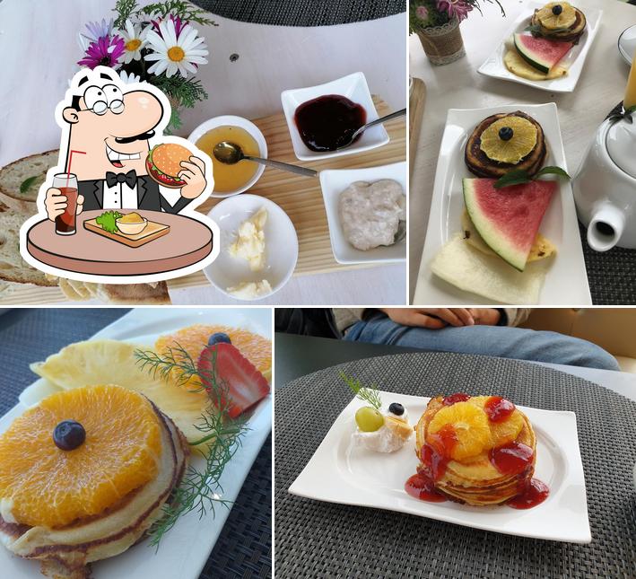 Rita's tea house cafe, Gaula Restaurant reviews