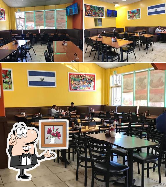 Roca Fuerte Panaderia in North Hills Restaurant reviews