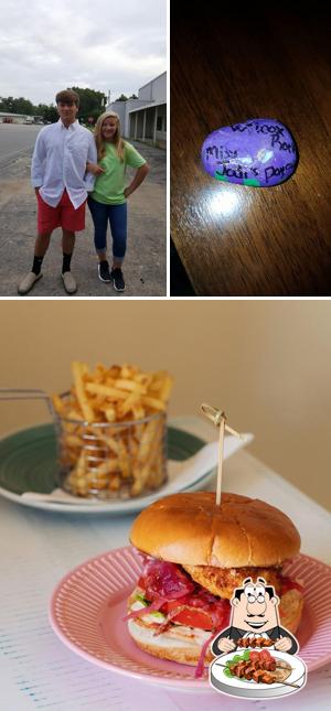 Vera's Kitchen in Rochelle American restaurant menu and reviews