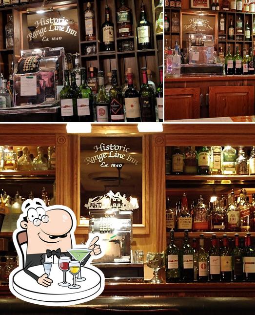 The Range Line Inn in Mequon Restaurant menu and reviews