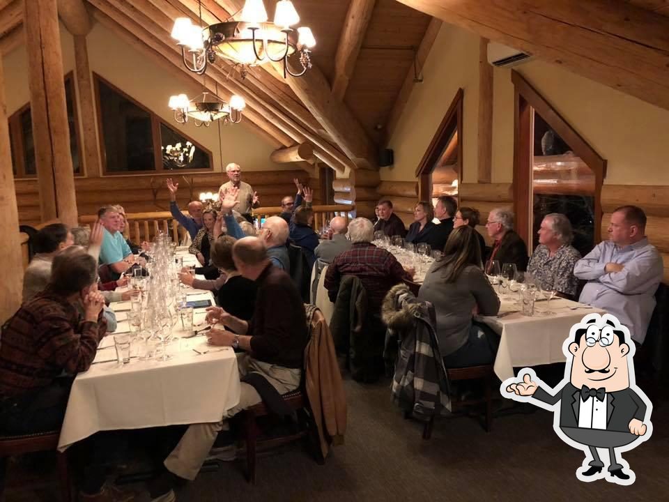 Stone Cliff Inn in Portland Restaurant menu and reviews