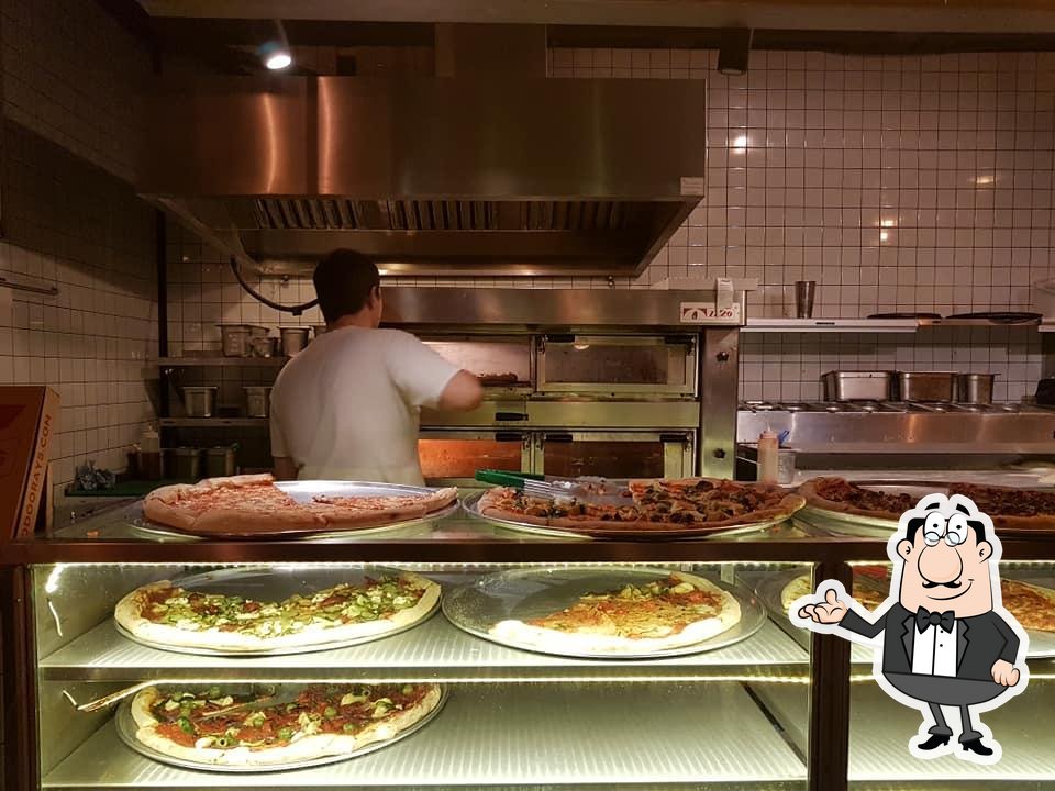 Voodoo Ray's, 285 Rye Ln in London Restaurant reviews