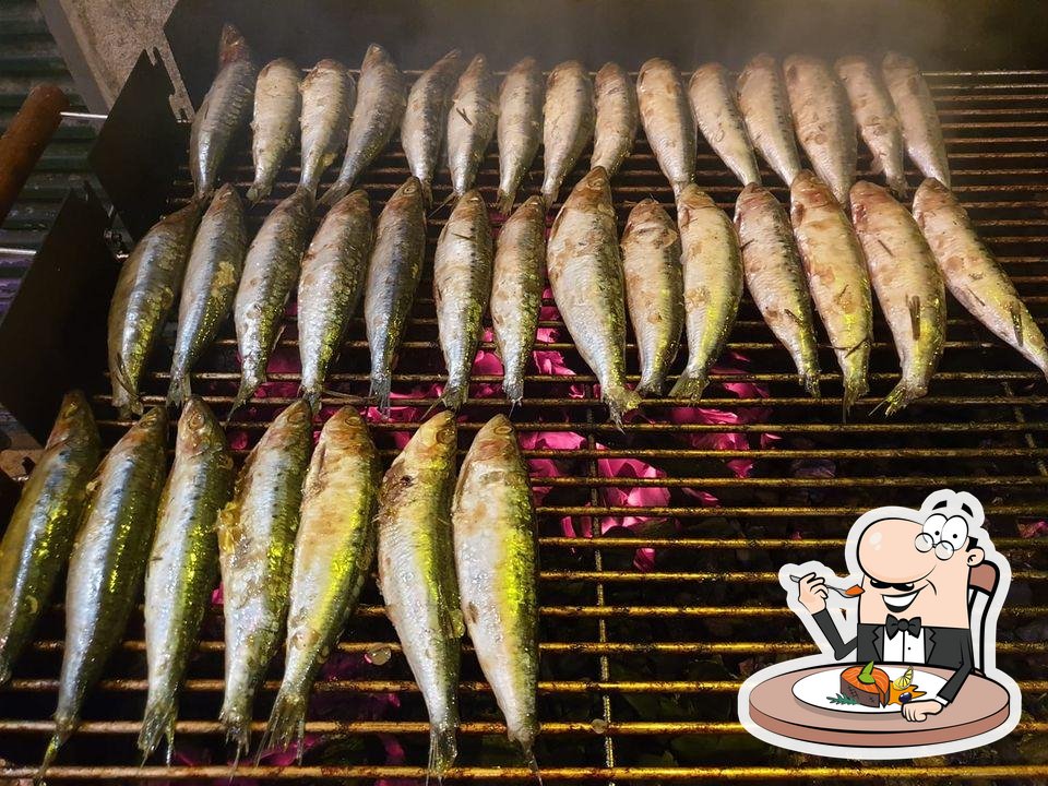 Side Bar, Lisbon Restaurant menu and reviews