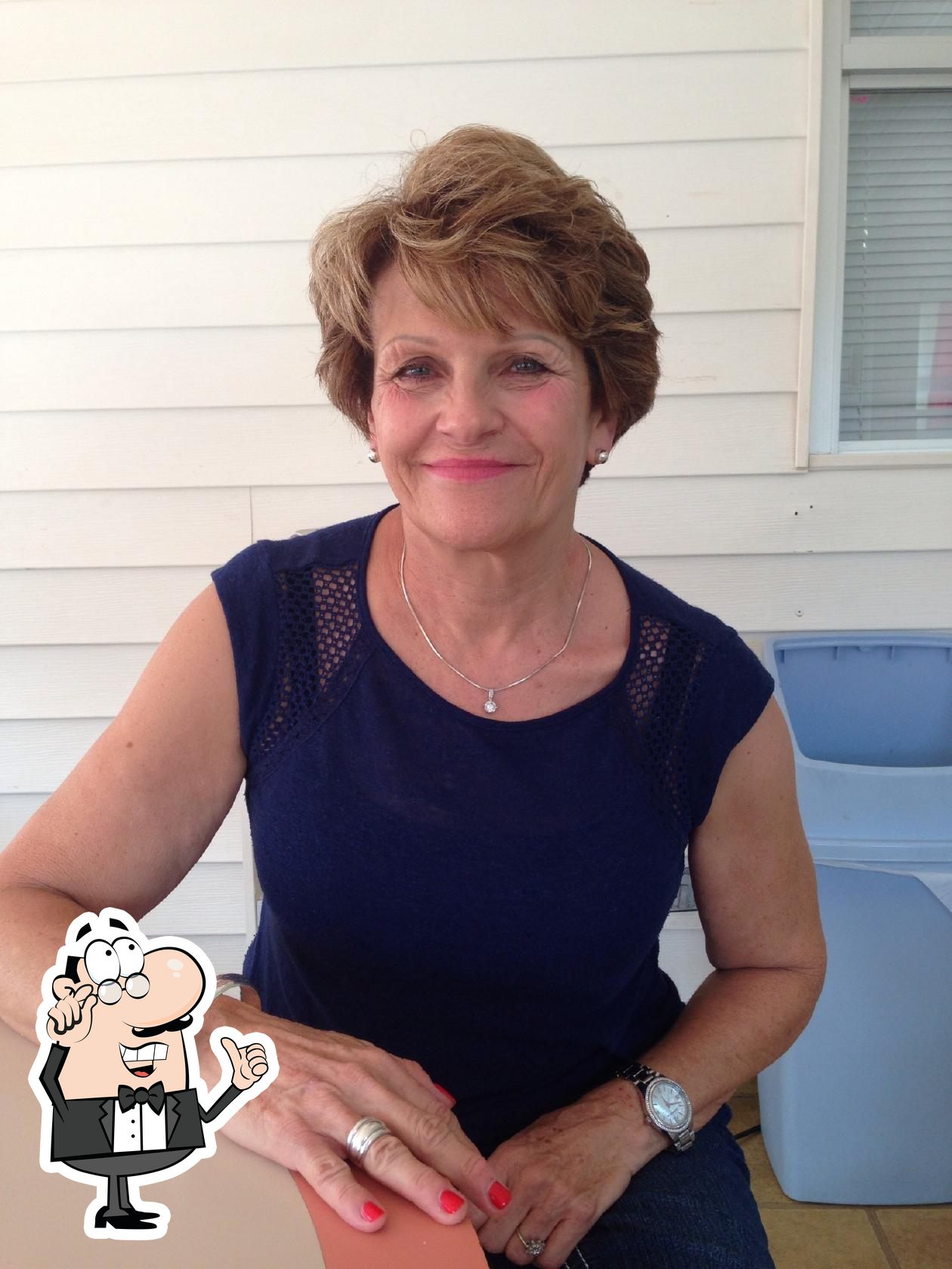 Two Scoops, 4903 US 15 501 Hwy in Carthage Restaurant reviews