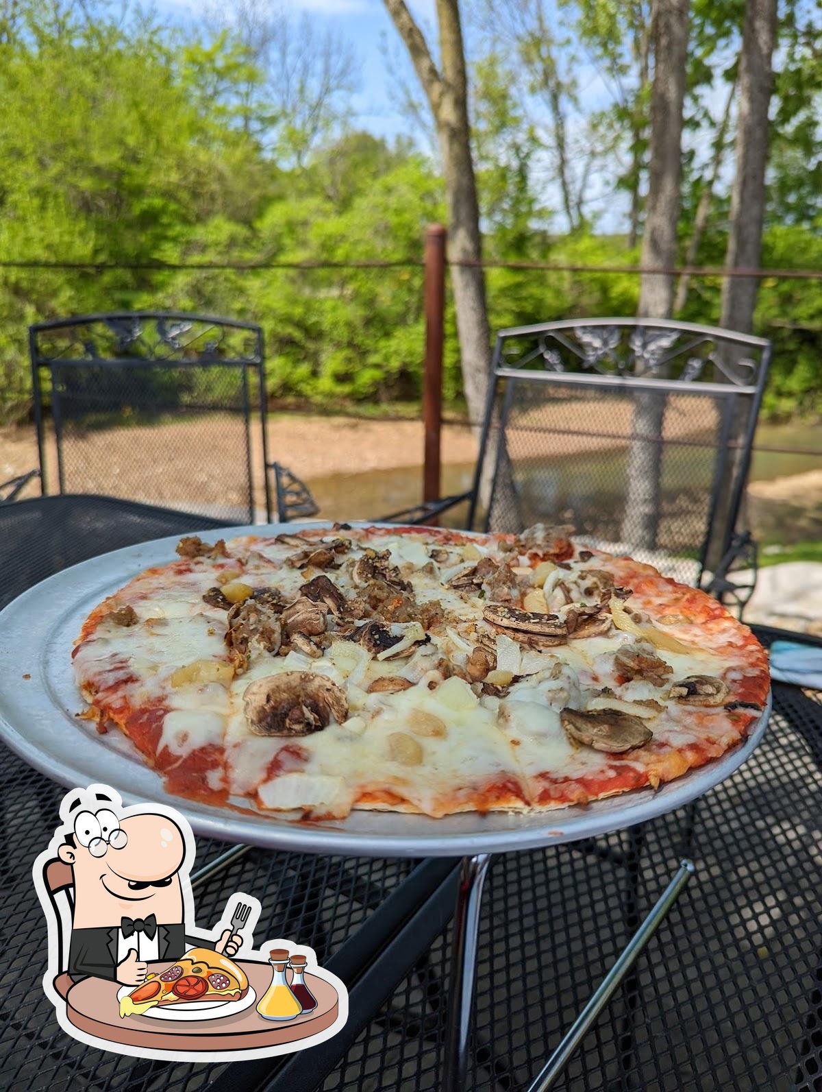 TRavs Restaurant in Jackson Restaurant menu and reviews