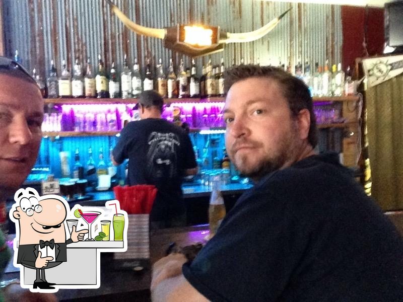 Pub y bar Roca Tavern, Roca Opiniones del restaurante