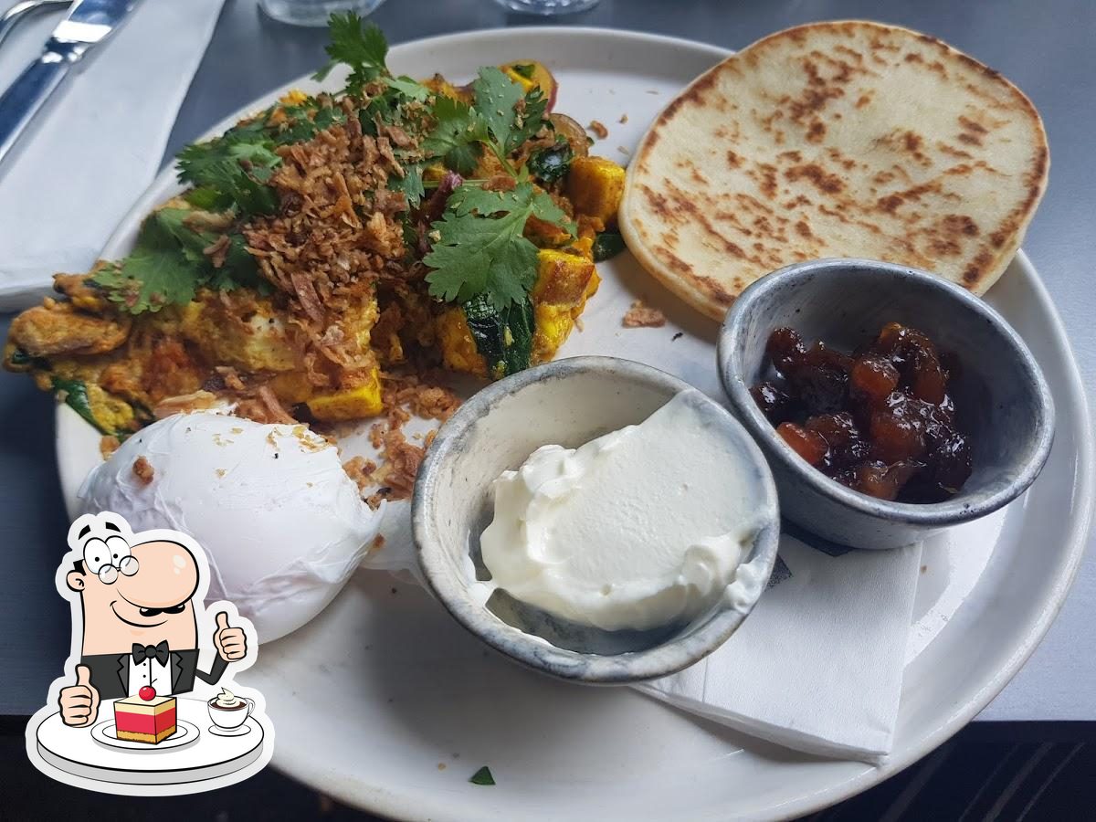 Rathdowne and Reeves Cafe in Carlton Restaurant menu and reviews