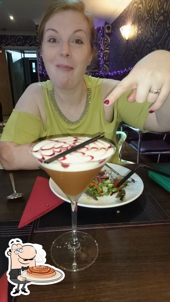 Rennies in Johnstone Restaurant menu and reviews