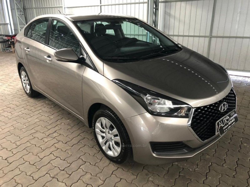 HYUNDAI HB20S 2018/2019 Prata R 46.888,00 Auto Dois Irmãos