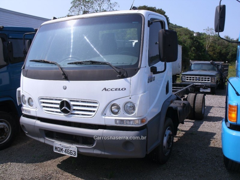 Mercedes Benz Accelo