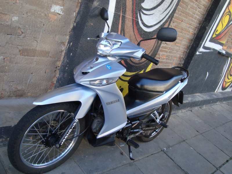 YAMAHA CRYPTON 2011/2012 Prata R 5.900,00 Free Motos
