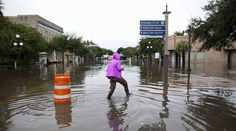 Extreme weather weekend 9 killed in S. Carolina flooding, Bahamas