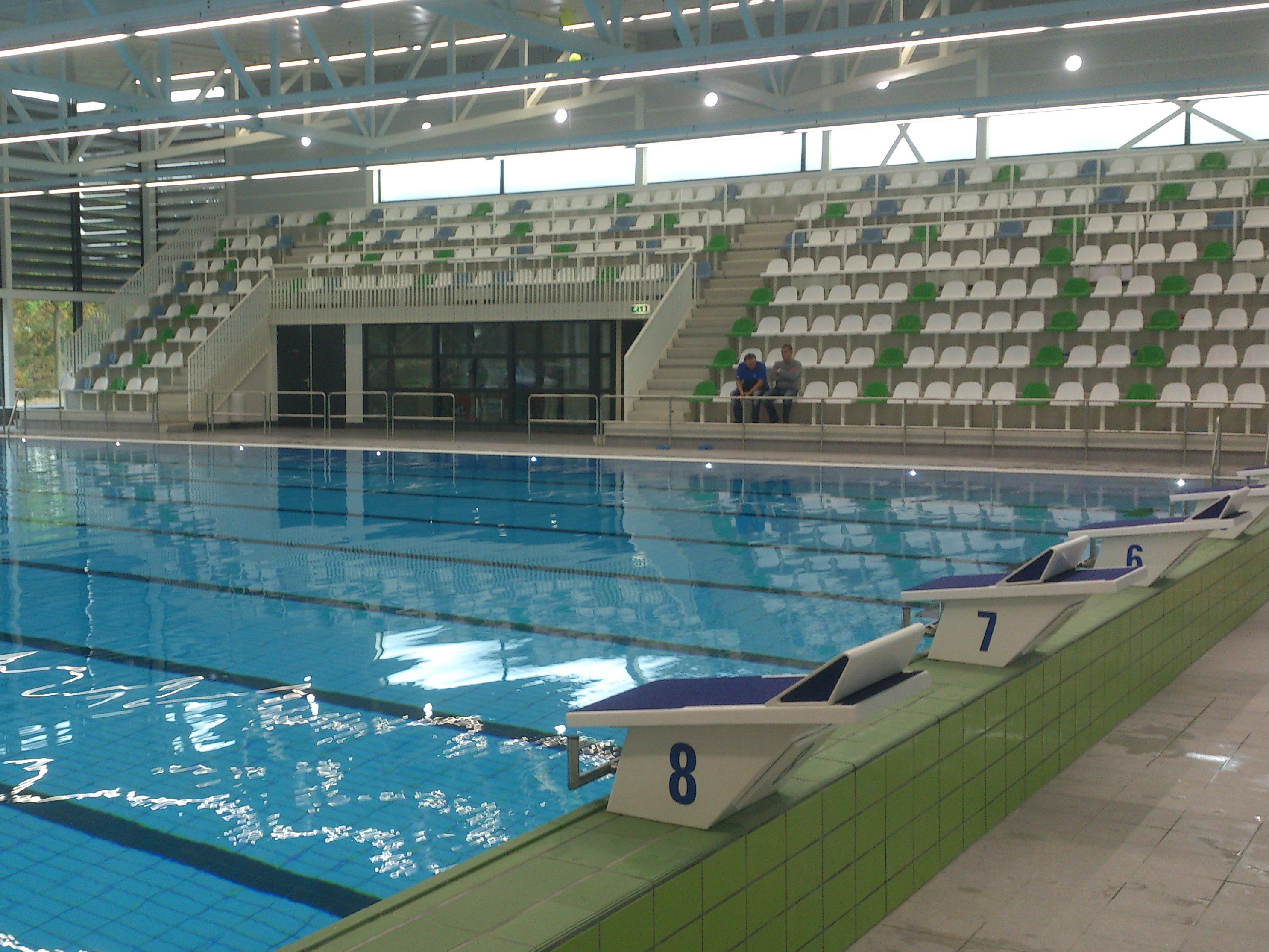 Zwolle maakt kennis met nieuw zwembad De Vrolijkheid