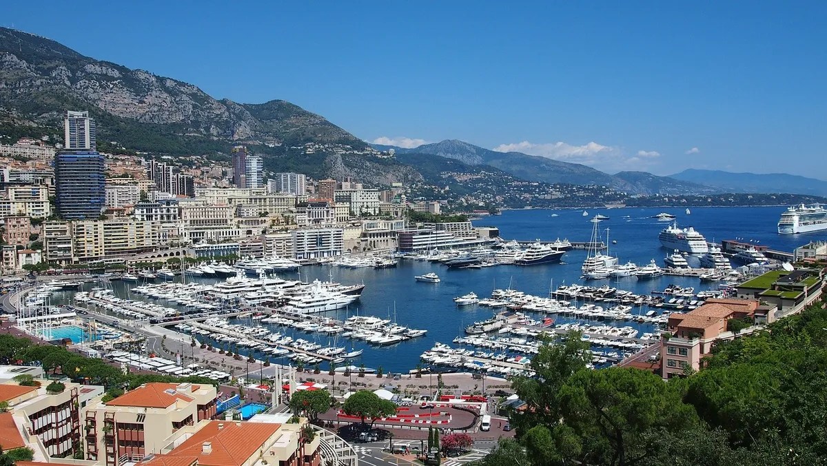 Car Rental in Monaco SIXT rent a car