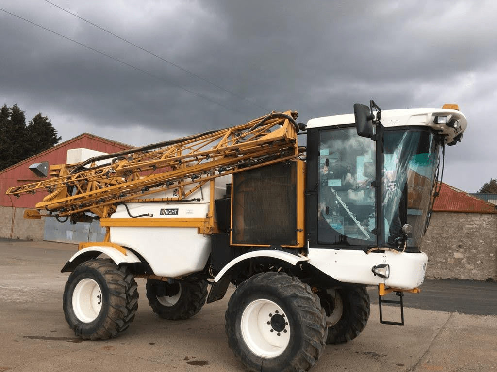 2008 Knight Self Propelled 1835 Sprayer Sprayer Care