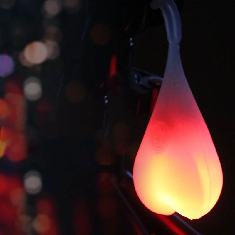 Bicycle heartshaped tail light