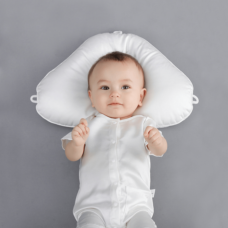 Triangle Baby Single Side Silk Pillow Stereotyped