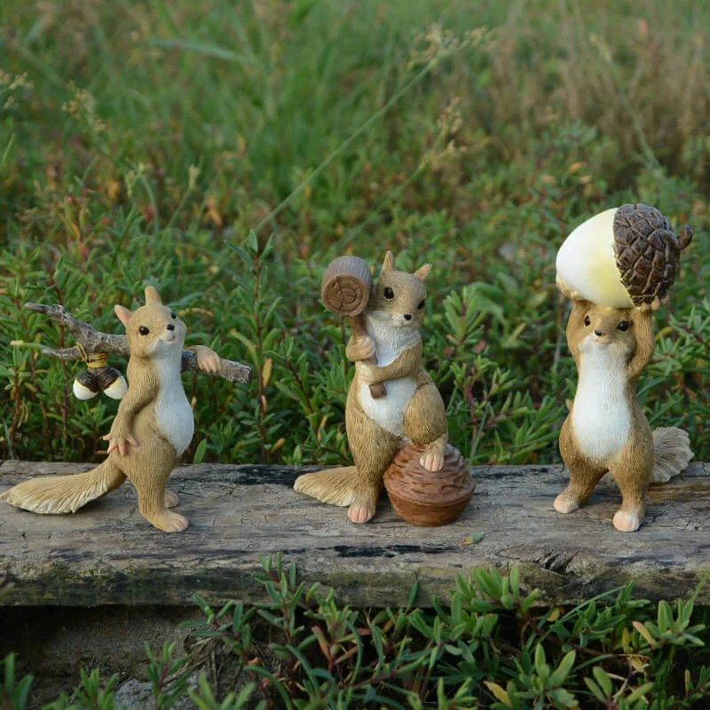 Cute Resin Garden Statues/ Unique Gifts for Squirrel Lovers