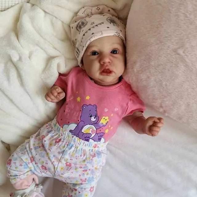 22'' Realistic Sweet Reborn Baby Girl Doll Jana