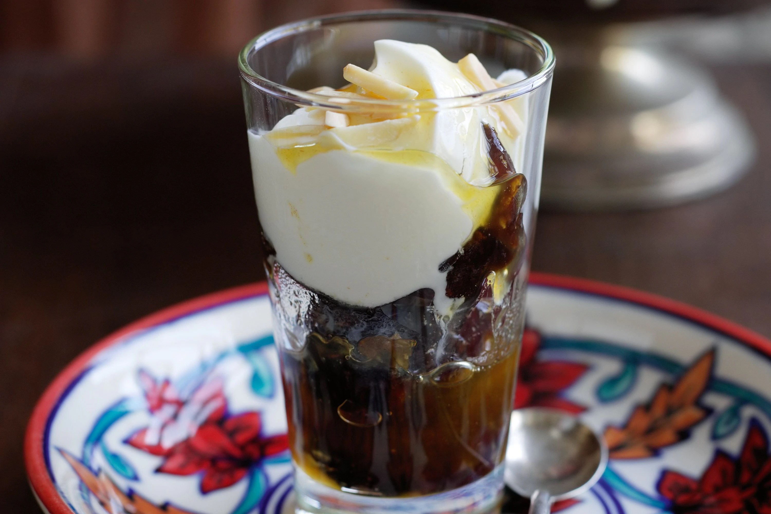 Spiced dates in imitation of yoghurt valay.co