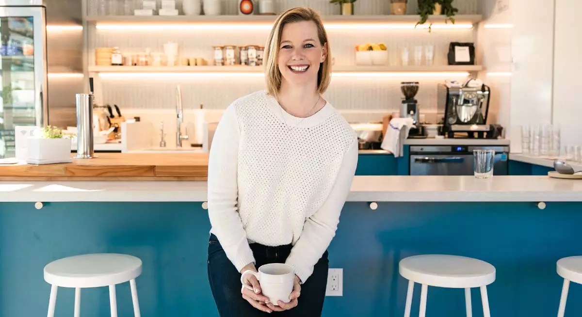 How to Improve Digestion with Erica Zellner of Parsley Health Thrive