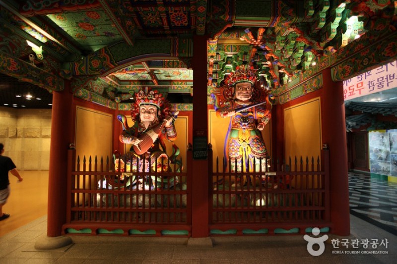Lotte World Folk Museum 롯데월드 민속박물관 TRIPPOSE