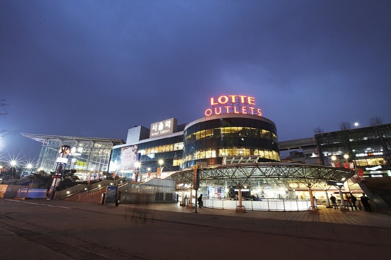 Lotte Outlets Seoul Station Branch 롯데아울렛 서울역점 TRIPPOSE