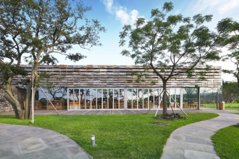 Innisfree Jeju House 이니스프리 제주하우스 TRIPPOSE