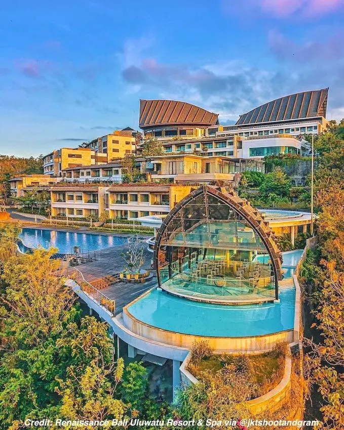 The Bali Bible Clay Craft Restaurant at Renaissance Bali…