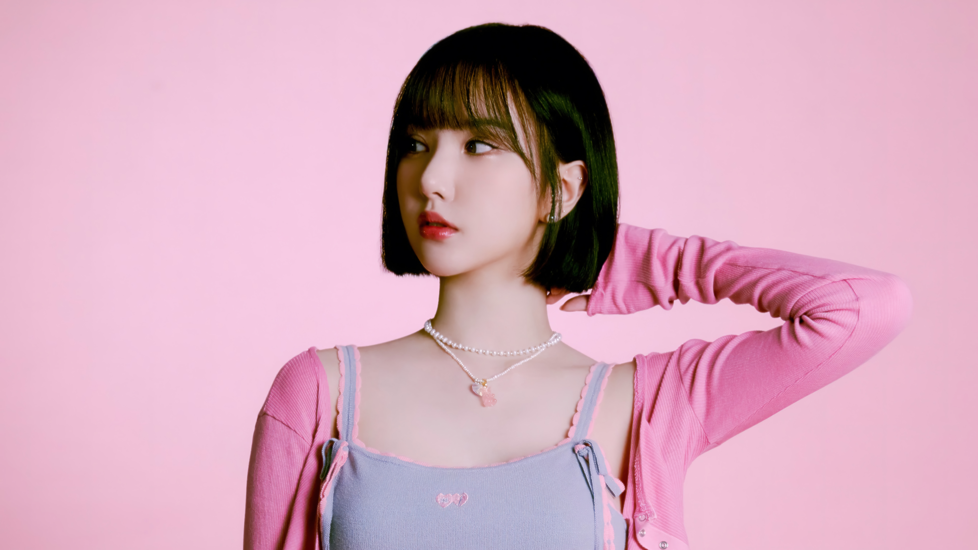 Eunha VIVIZ Profile 4K 300g Wallpaper PC Desktop