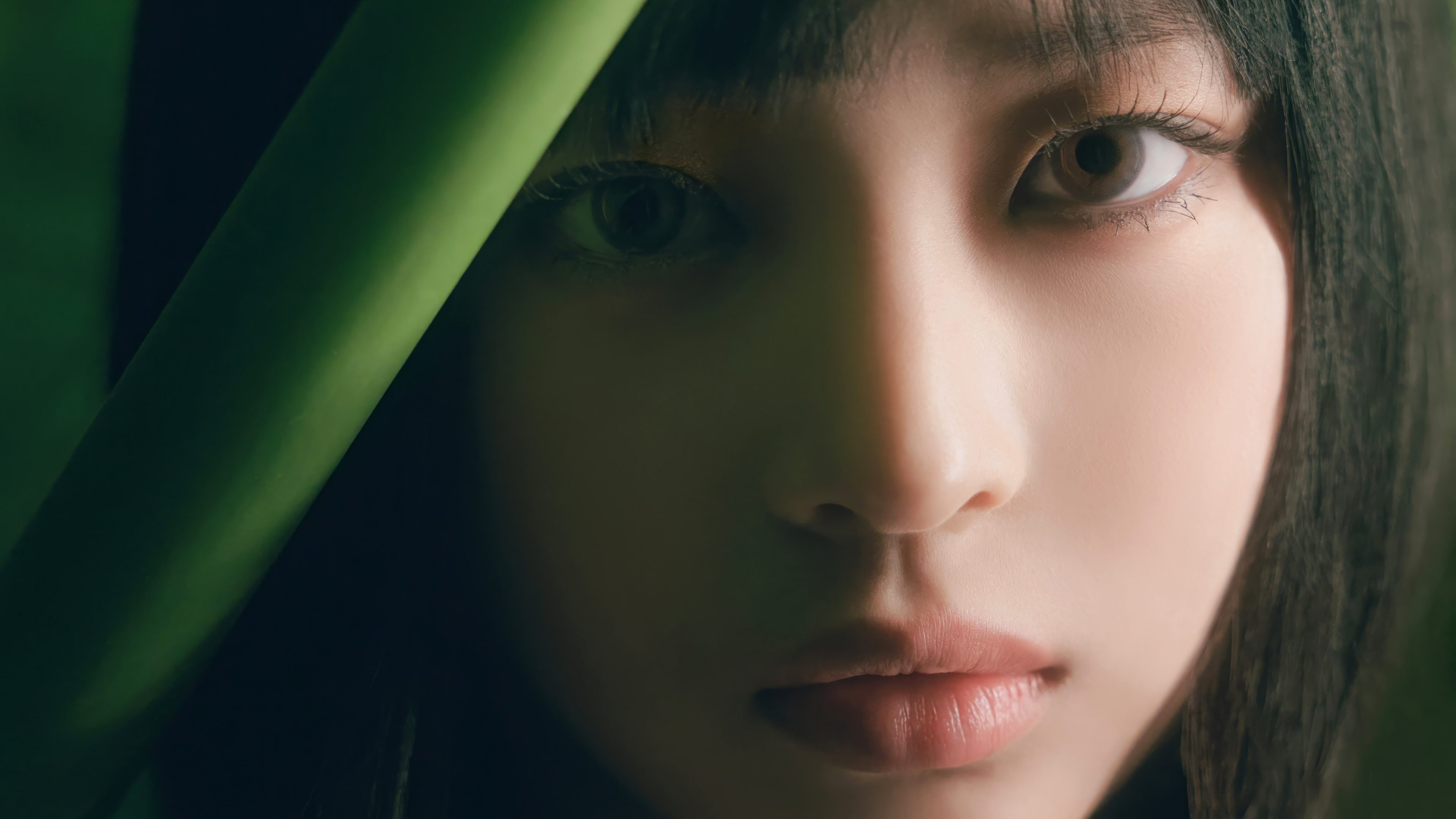 Hanni NewJeans Get Up 4K 9421k Wallpaper iPhone Phone