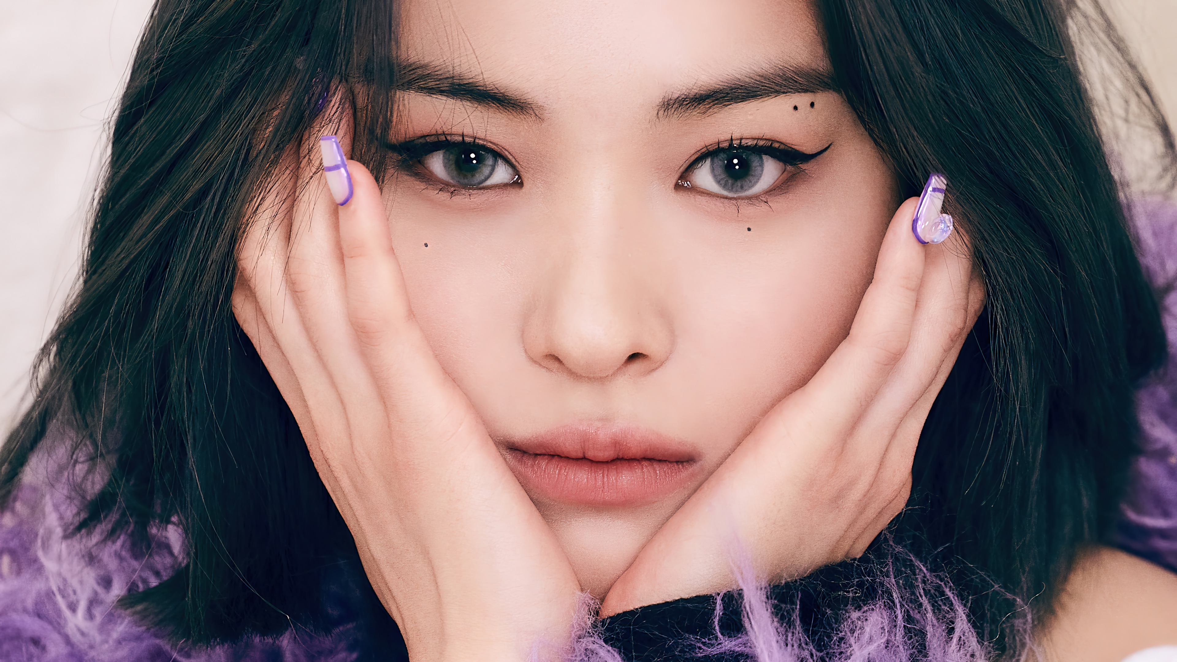 Ryujin ITZY Cheshire 4K 8390h Wallpaper PC Desktop