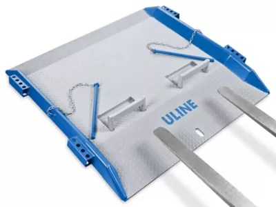 Steel Dock Board 20,000 lb Capacity, 60 x 60" H2726 Uline