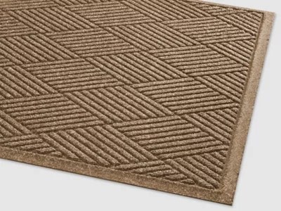 Waterhog™ Premier Carpet Mat 4 x 6', Brown H4515BR Uline
